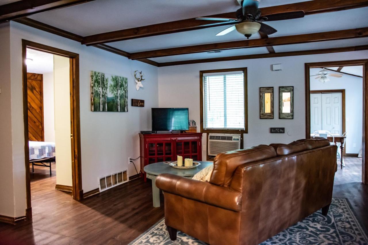 Avenwood Cabins Logan Ngoại thất bức ảnh